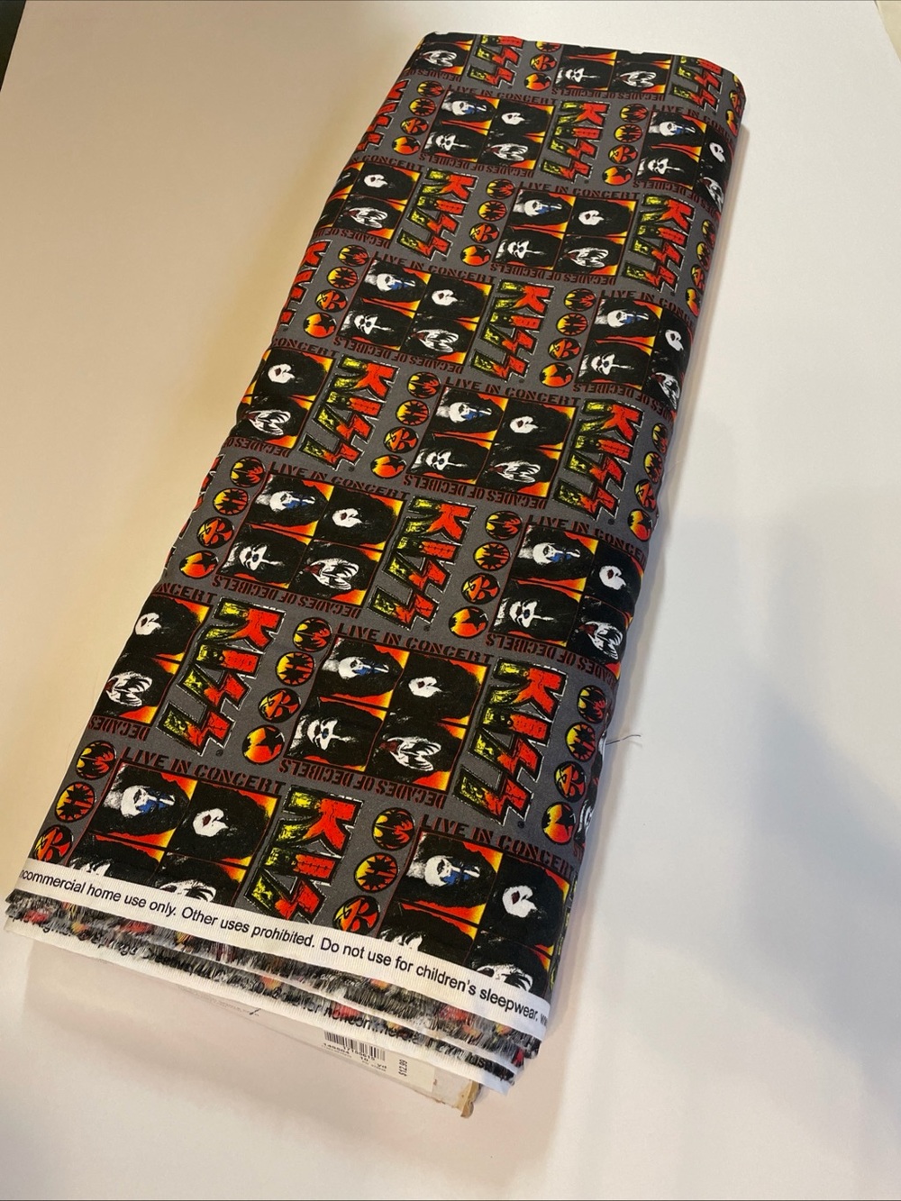 Kiss Rock Band. Fabric. 100% Cotton 100"x 44"  Gray Black Red Orange Yellow.